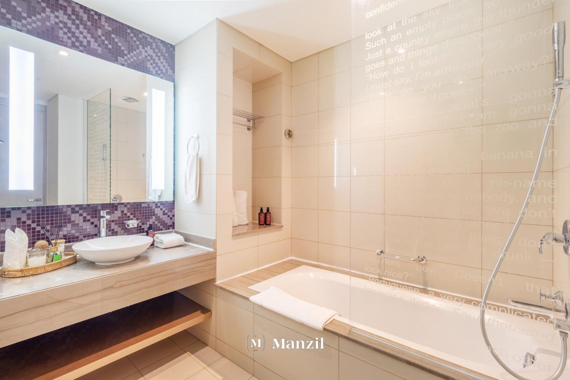 2br At Paramount With Stunning Views Apartment Dubai