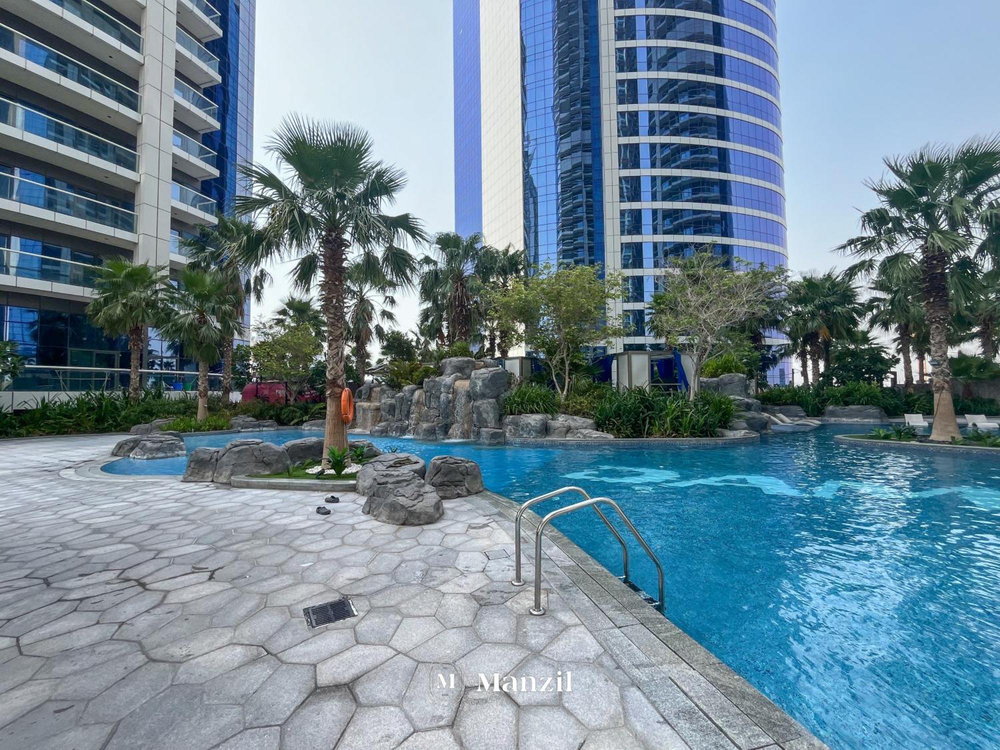 2br At Paramount With Stunning Views Dubai